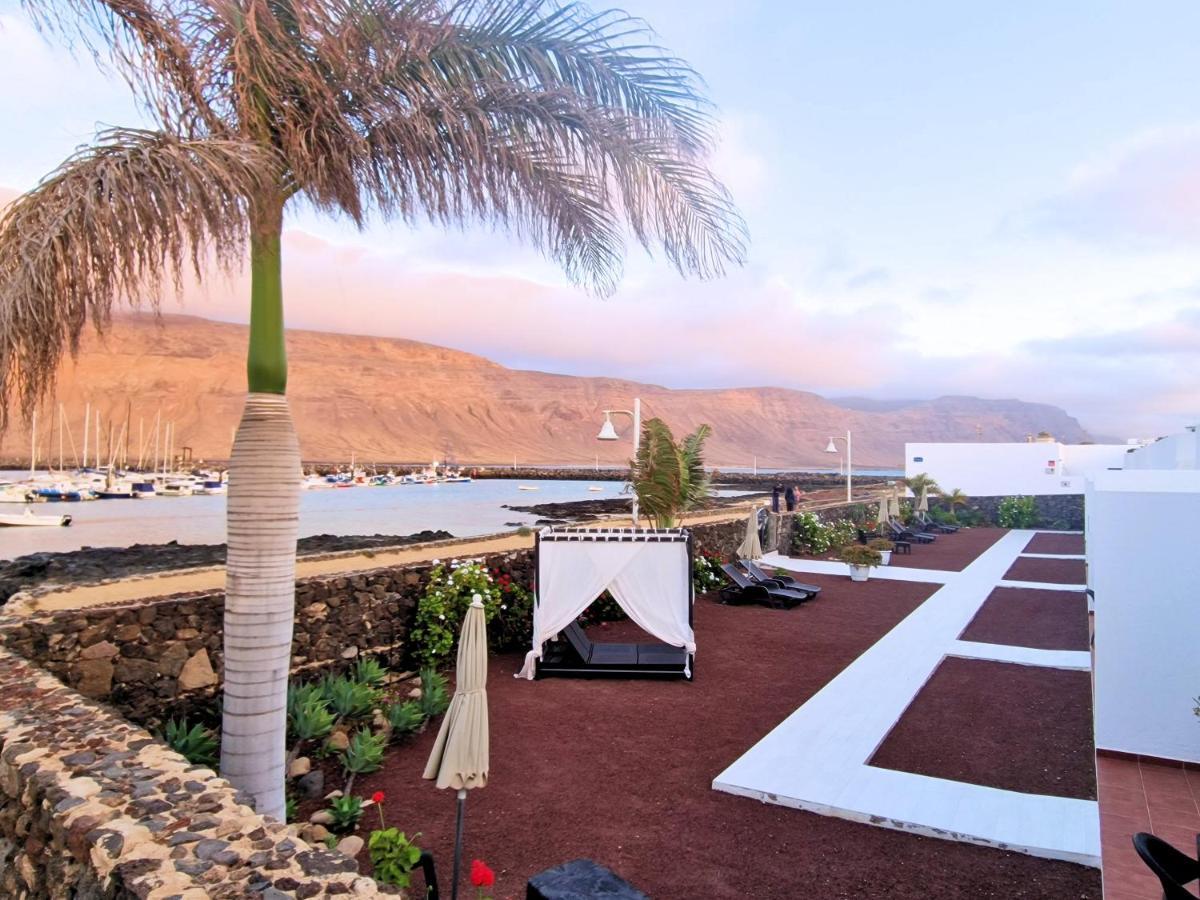 La Graciosa Camelia Beach Vistas Mar Caleta de Sebo Luaran gambar