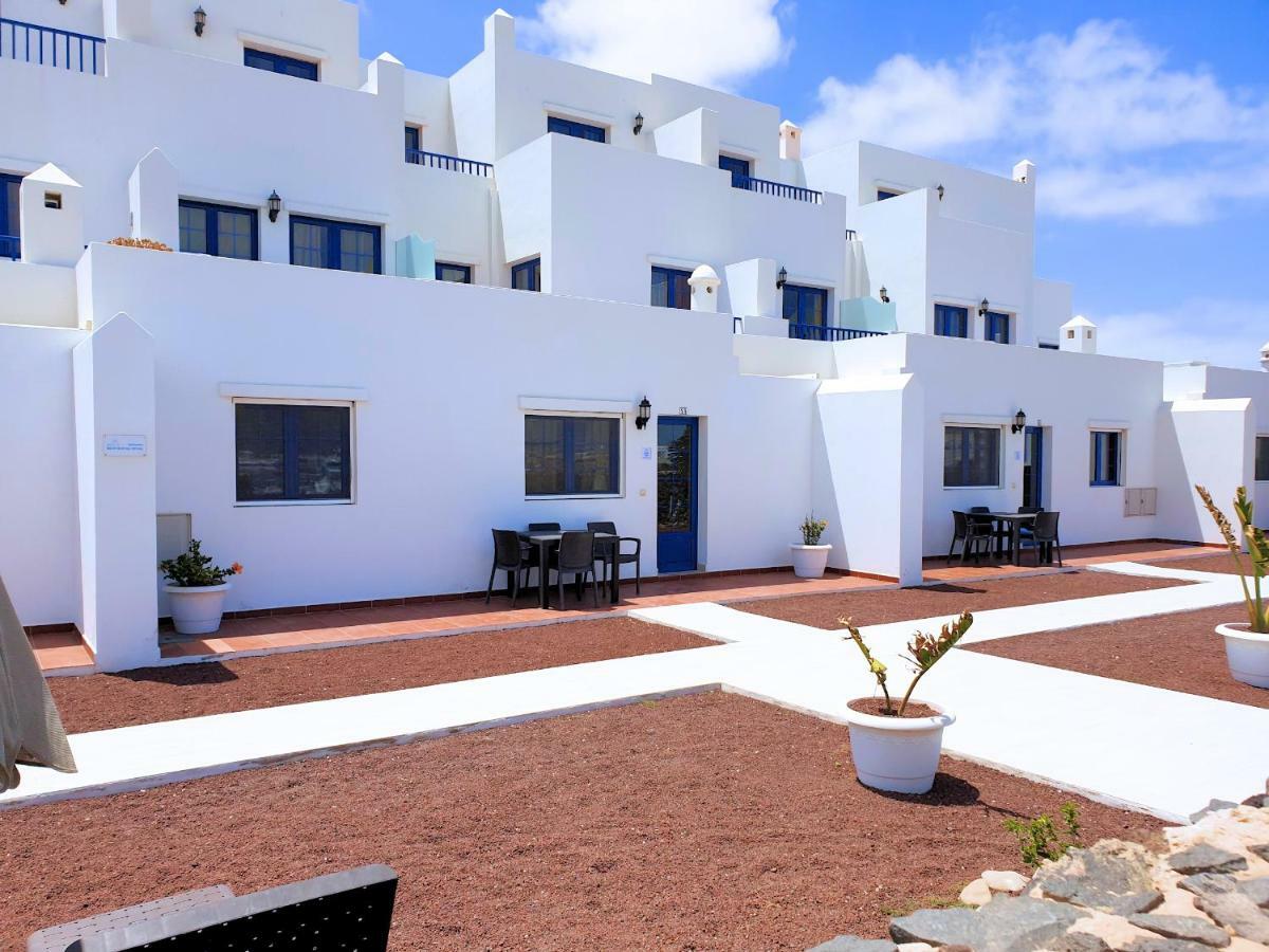 La Graciosa Camelia Beach Vistas Mar Caleta de Sebo Luaran gambar